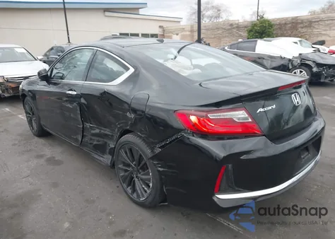 2017 Honda Accord Ex z USA, uszkodzony, nr VIN 1HGCT1B70HA003105